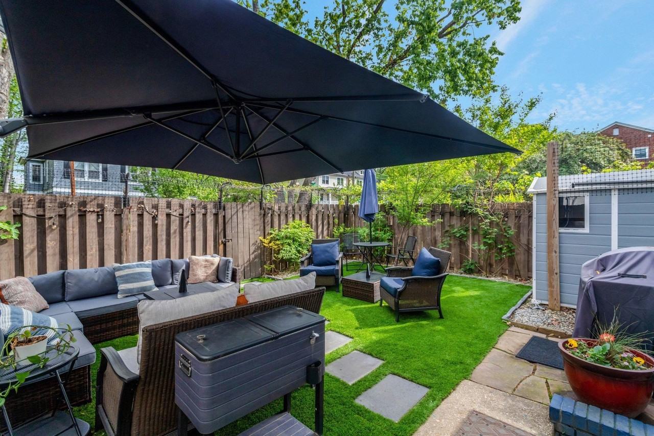 1316 Commonwealth Ave - Photo 5 of 27