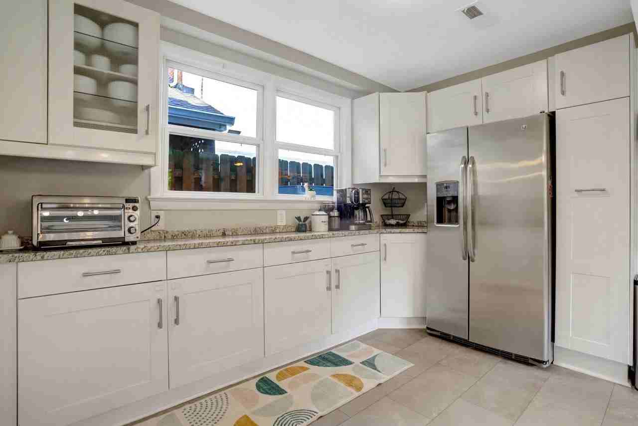 1316 Commonwealth Ave - Photo 7 of 27