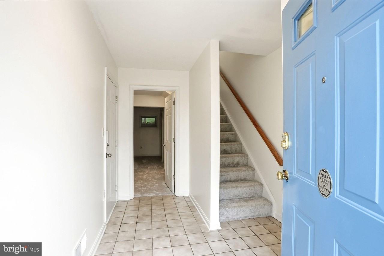 541 Highland Towne Ln - Photo 3 of 34