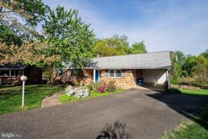 featured image of 6608 Fairlawn Dr