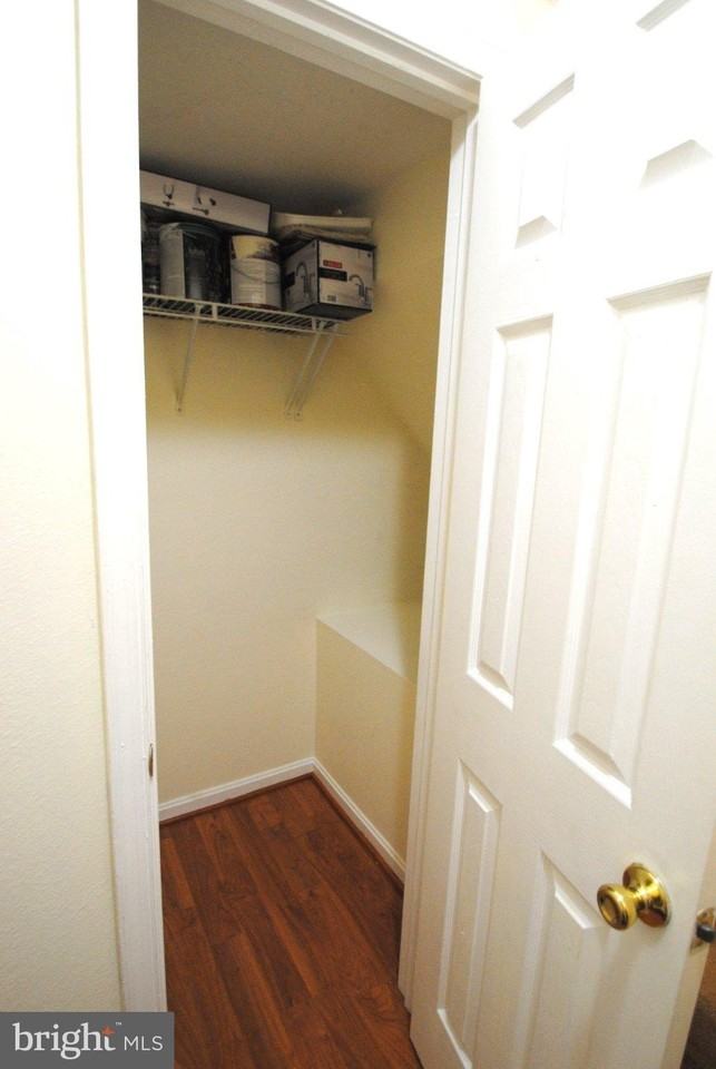 12823 Fair Briar Ln - Photo 4 of 22