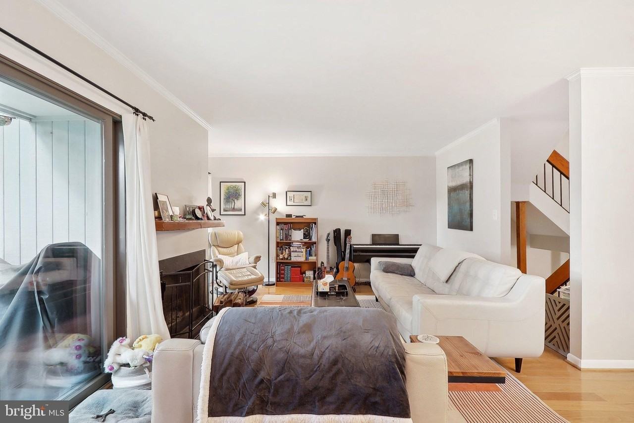 2031 Approach Ln - Photo 7 of 50