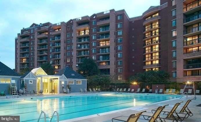 2230 George C Marshall Dr #1012