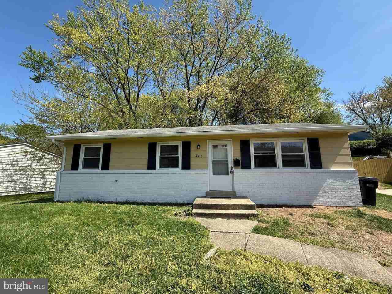 4515 Kenwood Dr - Photo 2 of 2