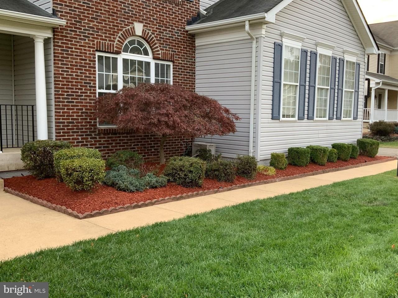 13576 Den Hollow Ct - Photo 4 of 45