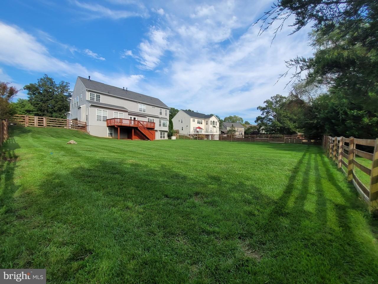 13576 Den Hollow Ct - Photo 7 of 45