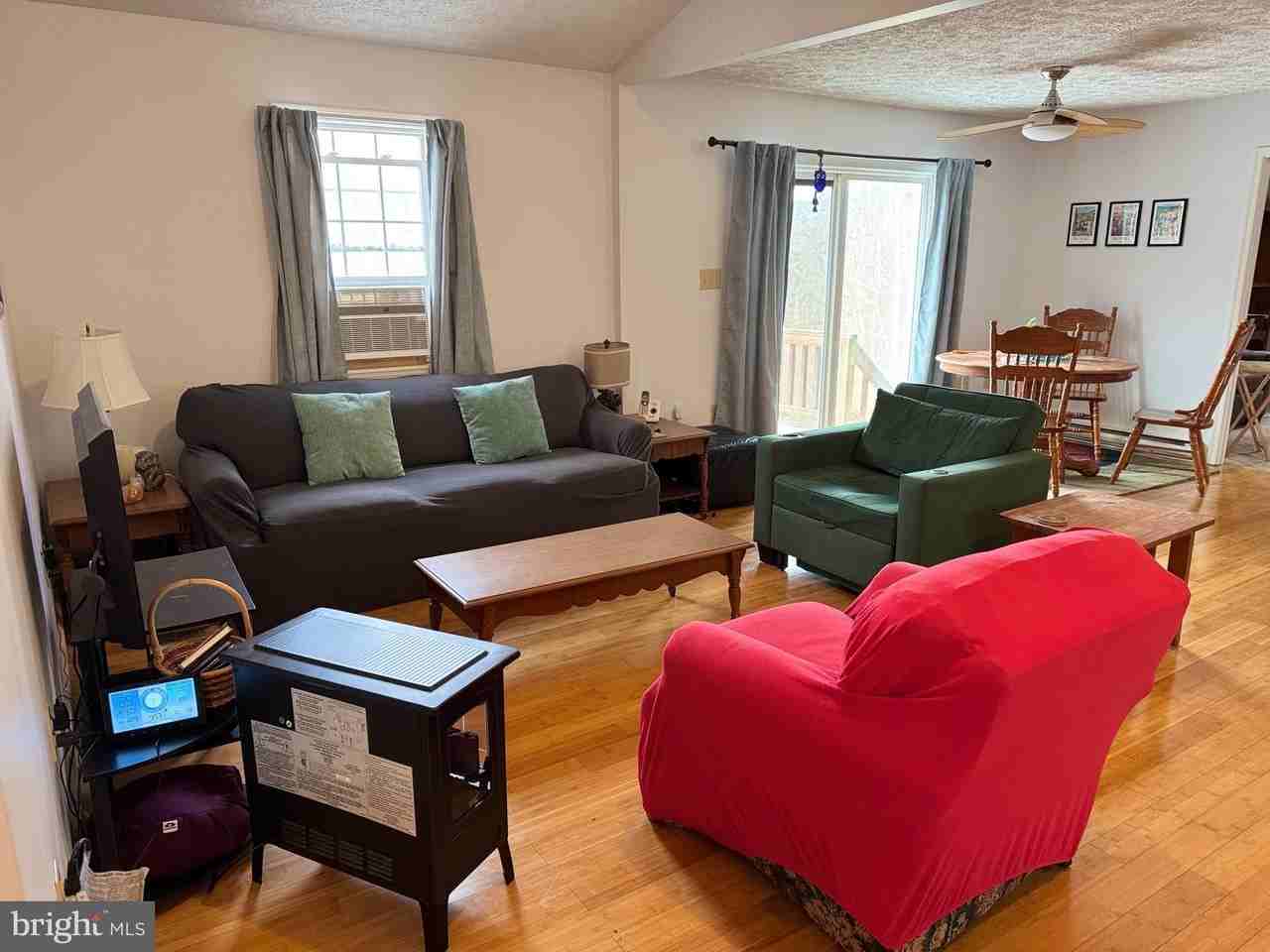 249 Meadow View Dr - Photo 2 of 29