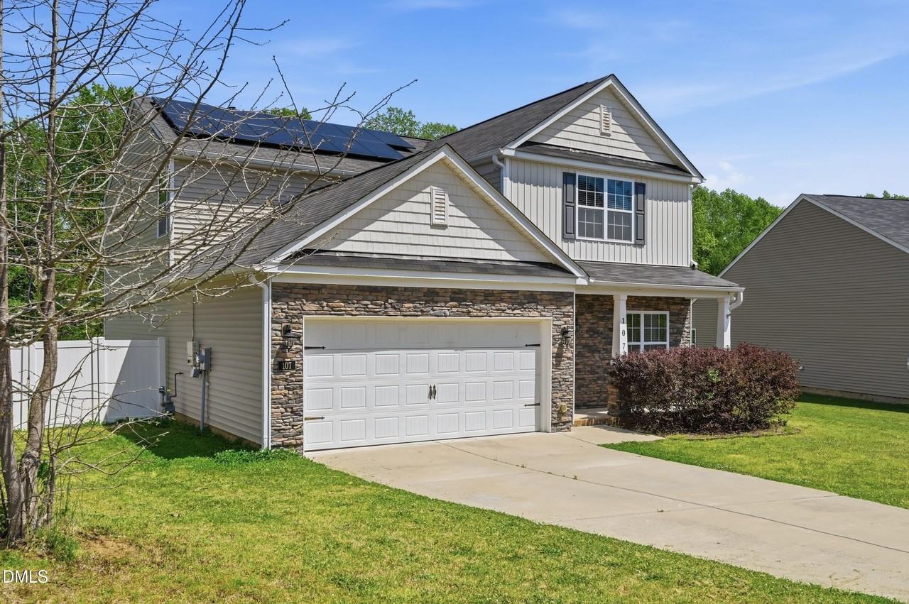 107 Zulabelle Ct - Photo 3 of 34