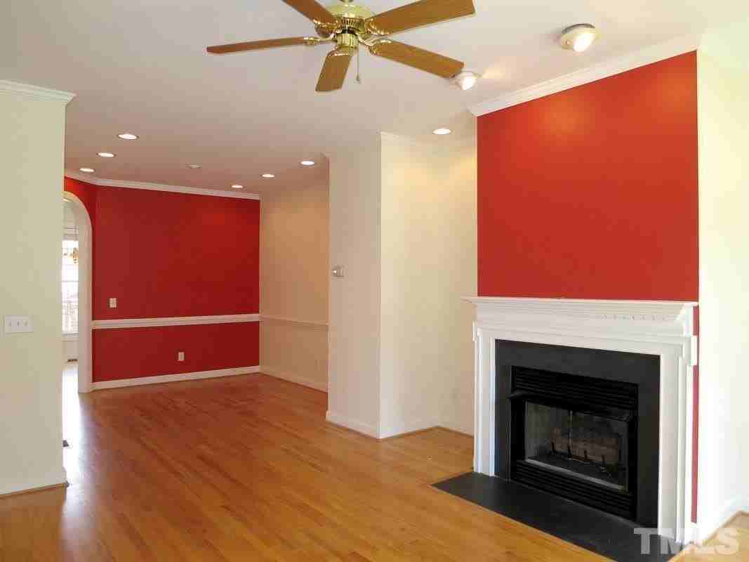 502 Copperline Dr - Photo 3 of 25