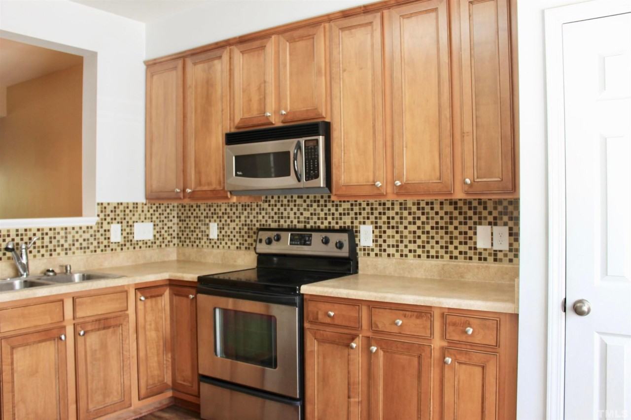 117 Baberton Dr - Photo 5 of 22