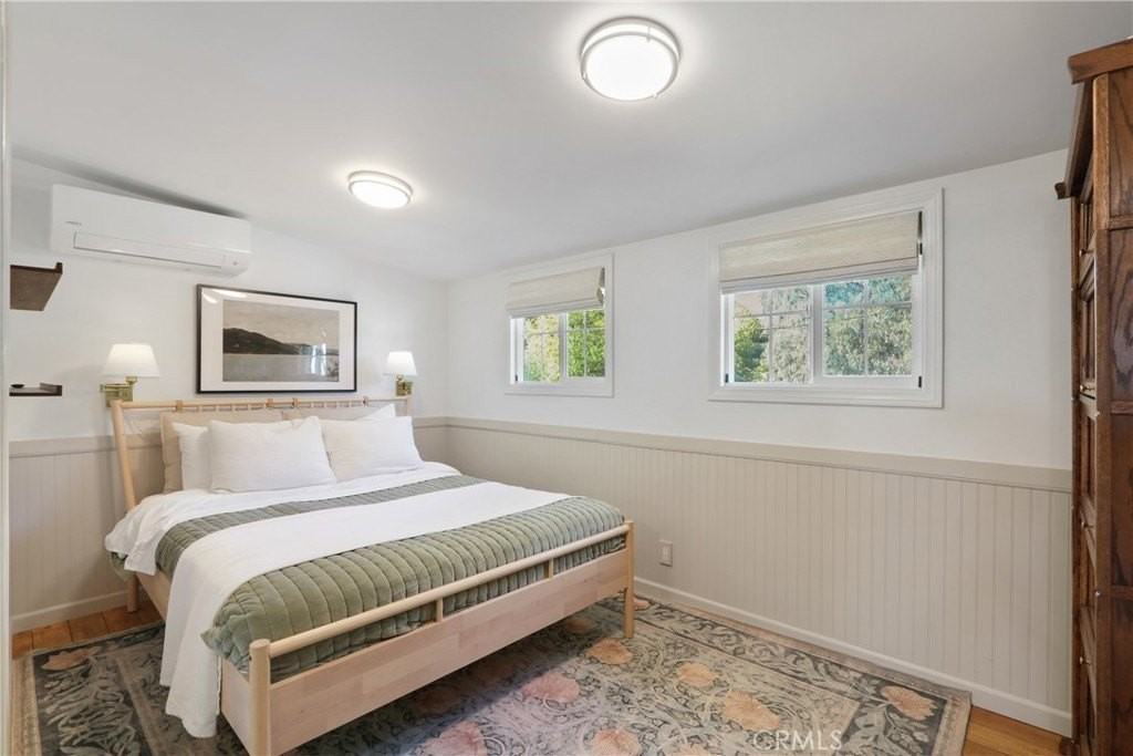 725 N Bandini St - Photo 7 of 15