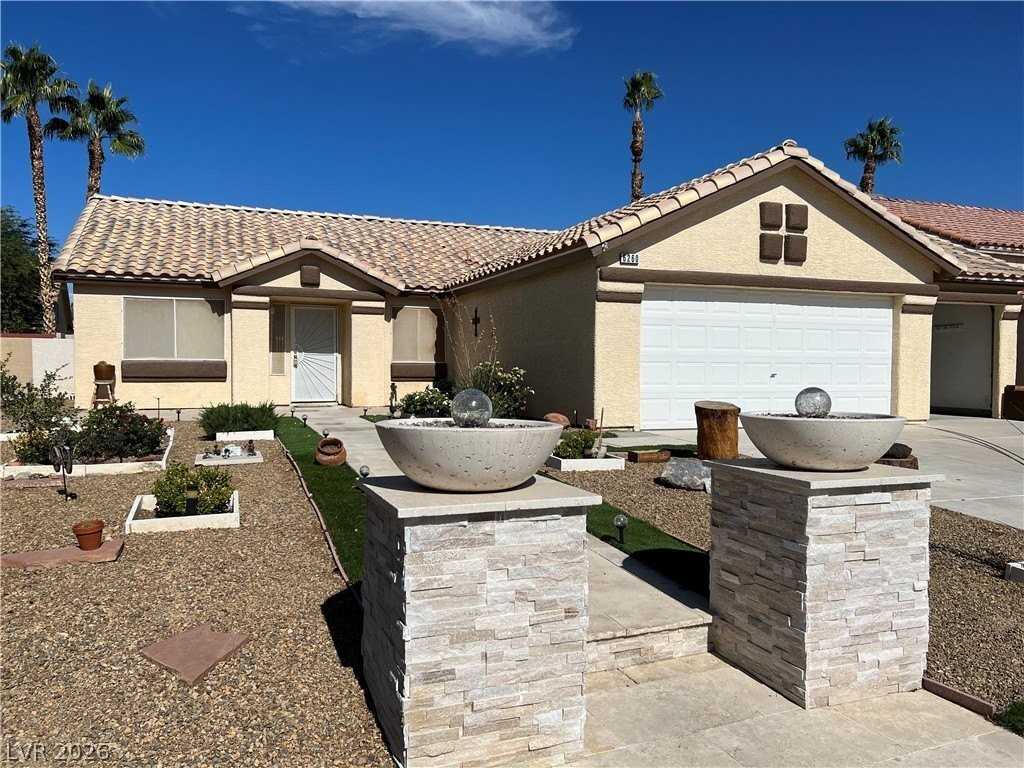 6260 Curlew Dr - Photo 2 of 26