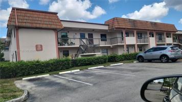 featured image of 20810 Ne 8th Ct