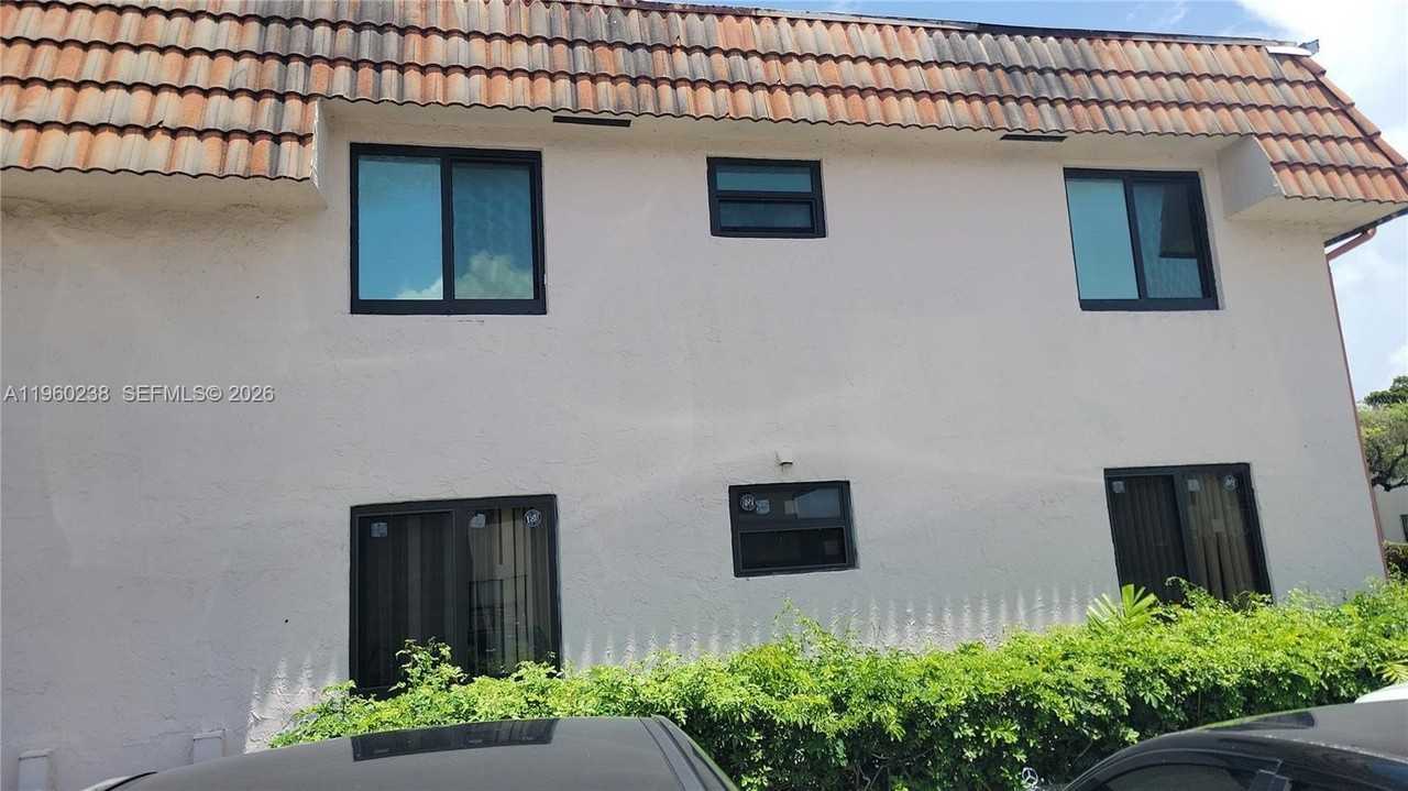 20810 Ne 8th Ct #101-18 - Photo 2 of 16