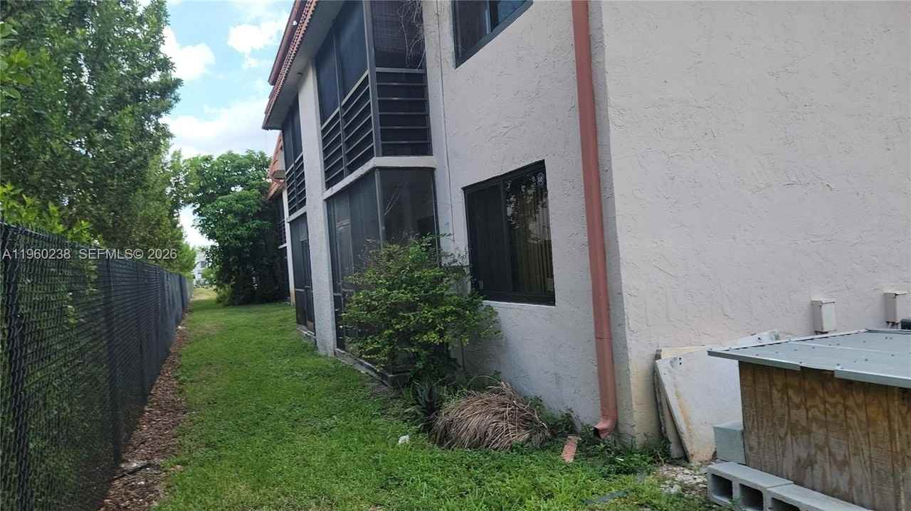 20810 Ne 8th Ct #101-18 - Photo 3 of 16