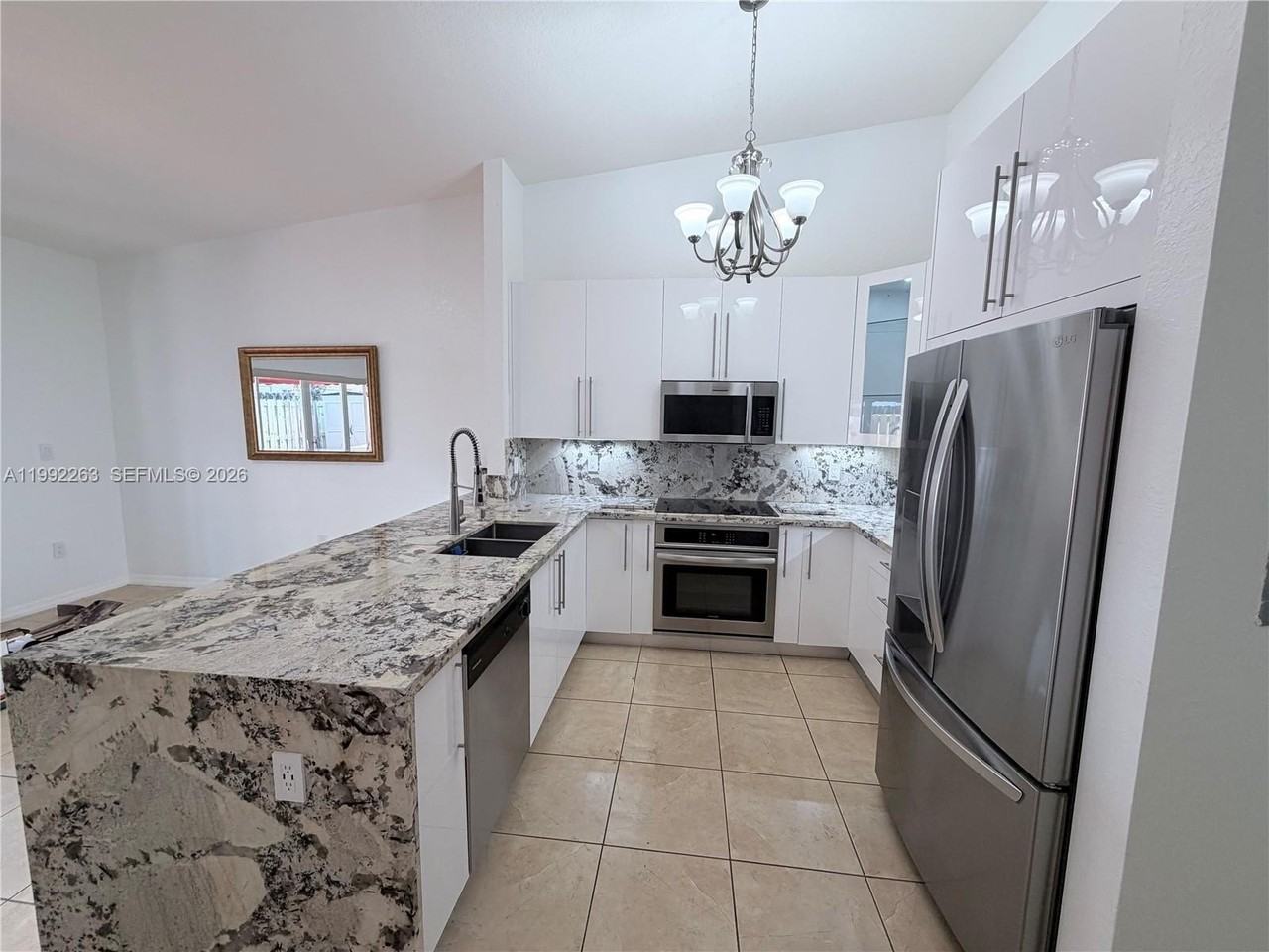 16948 Sw 137th Psge - Photo 2 of 15