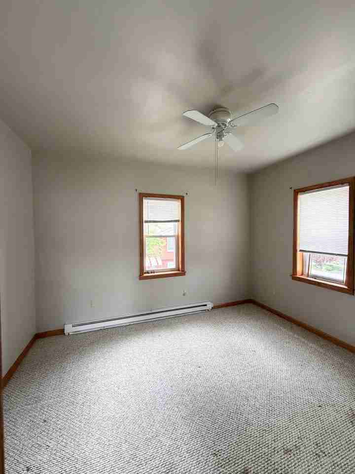 2505 Fitzpatrick St #1 - Photo 3 of 7