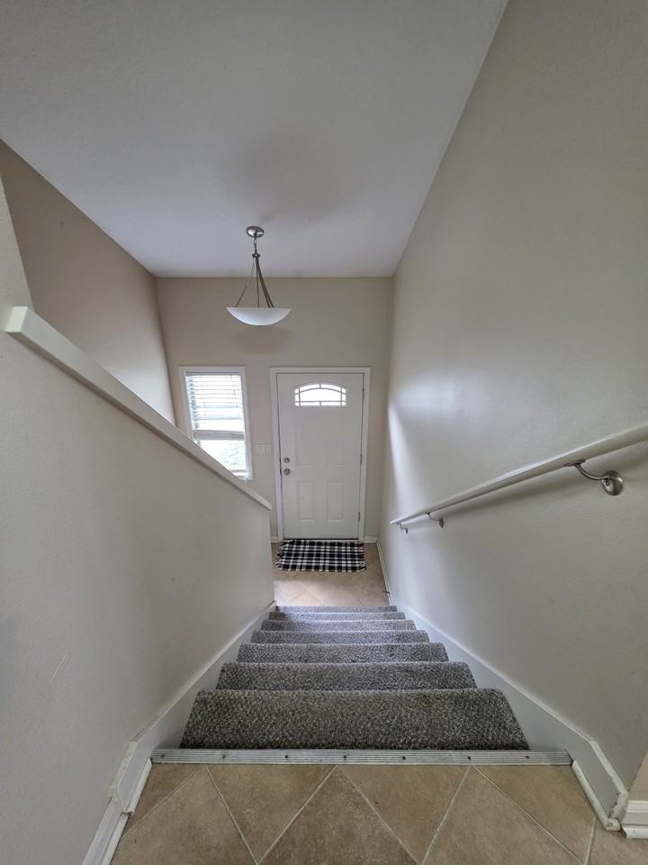 3817 Marigold Dr #1 - Photo 4 of 14