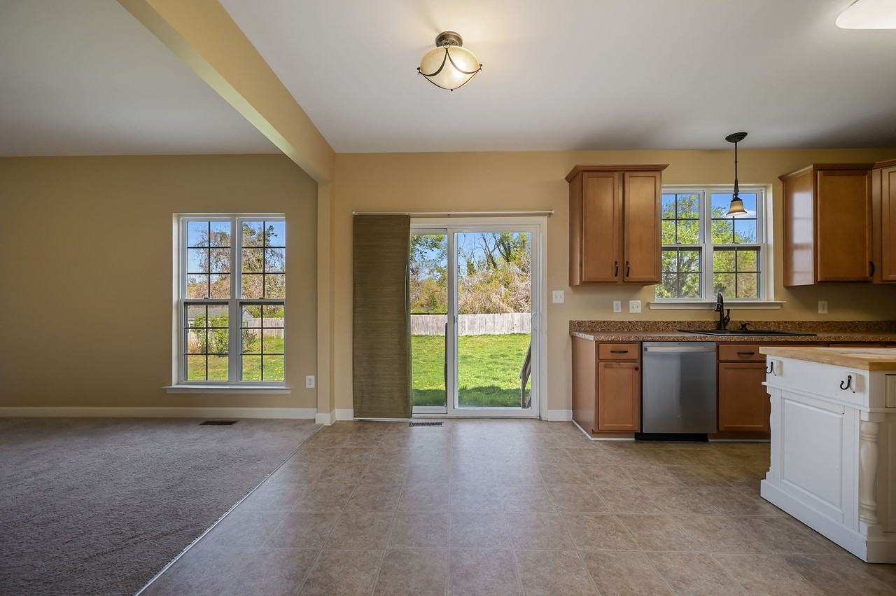 463 Quail Landing Cir #1 - Photo 5 of 31