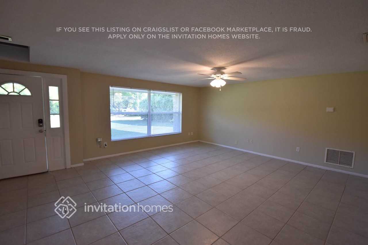 1540 North St - Photo 2 of 12