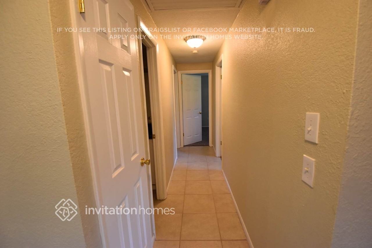 1540 North St - Photo 3 of 12