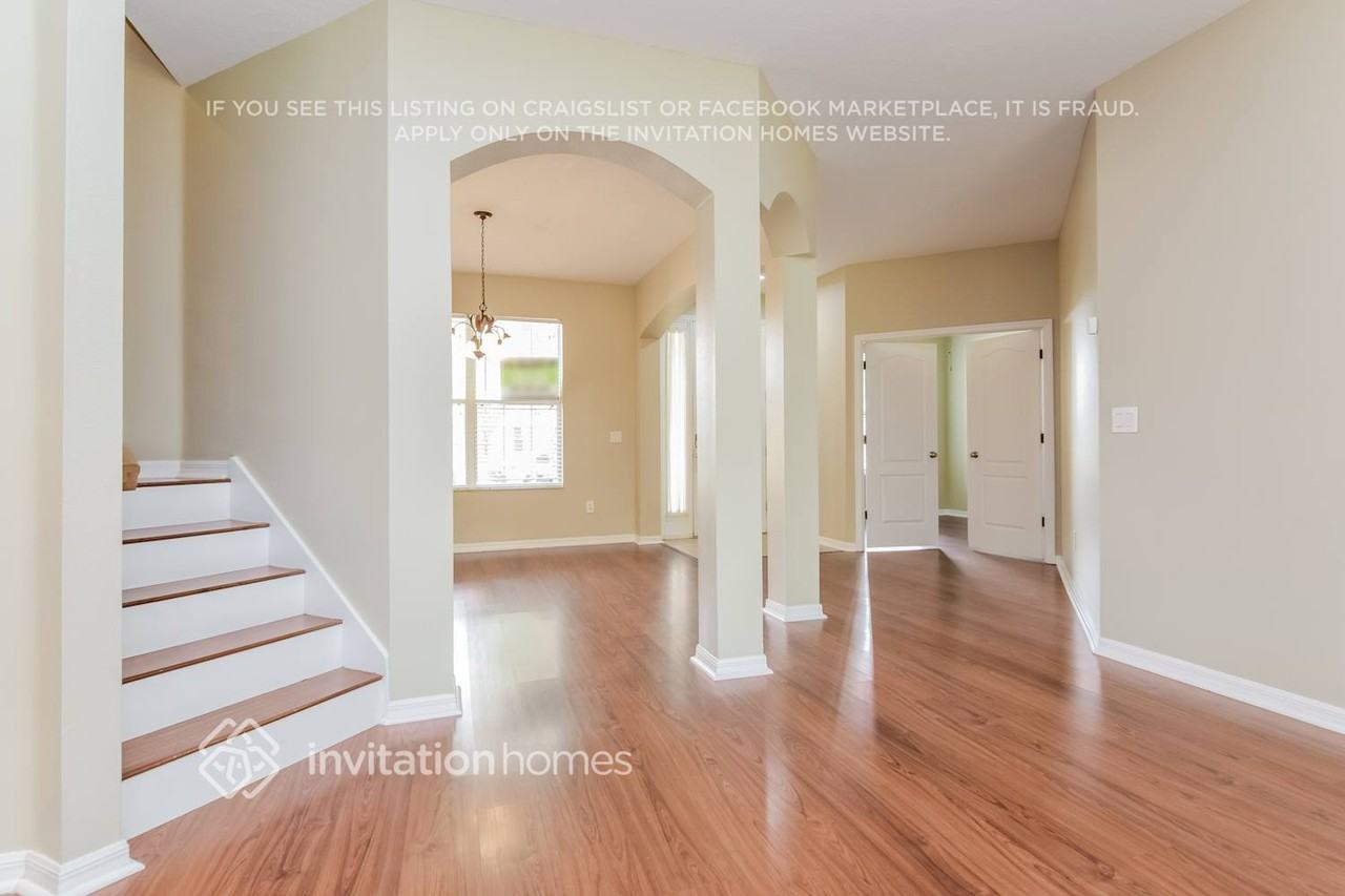 7814 Riverwood Oaks Dr - Photo 4 of 21