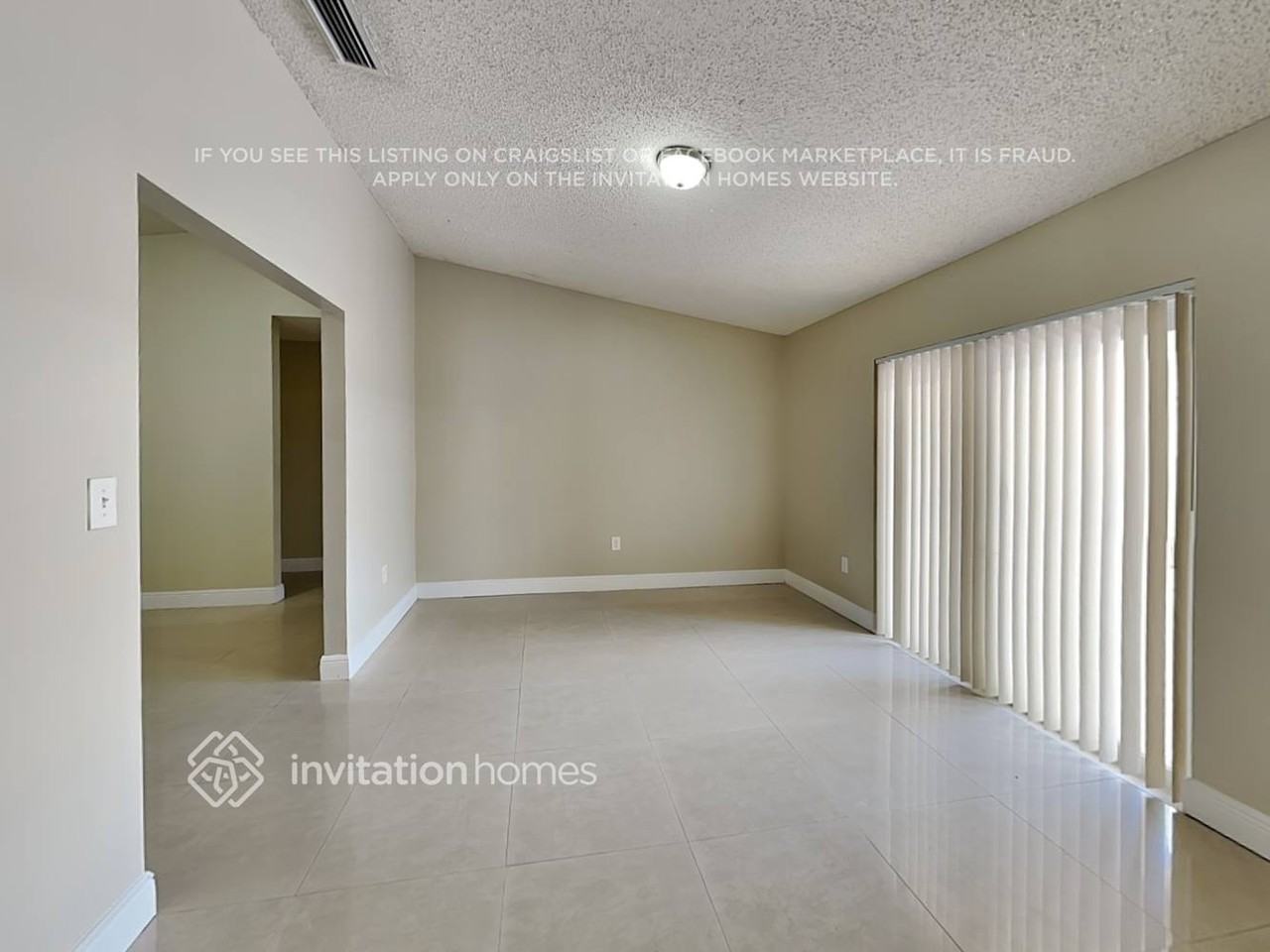 1086 Nw 128th Ave - Photo 6 of 19