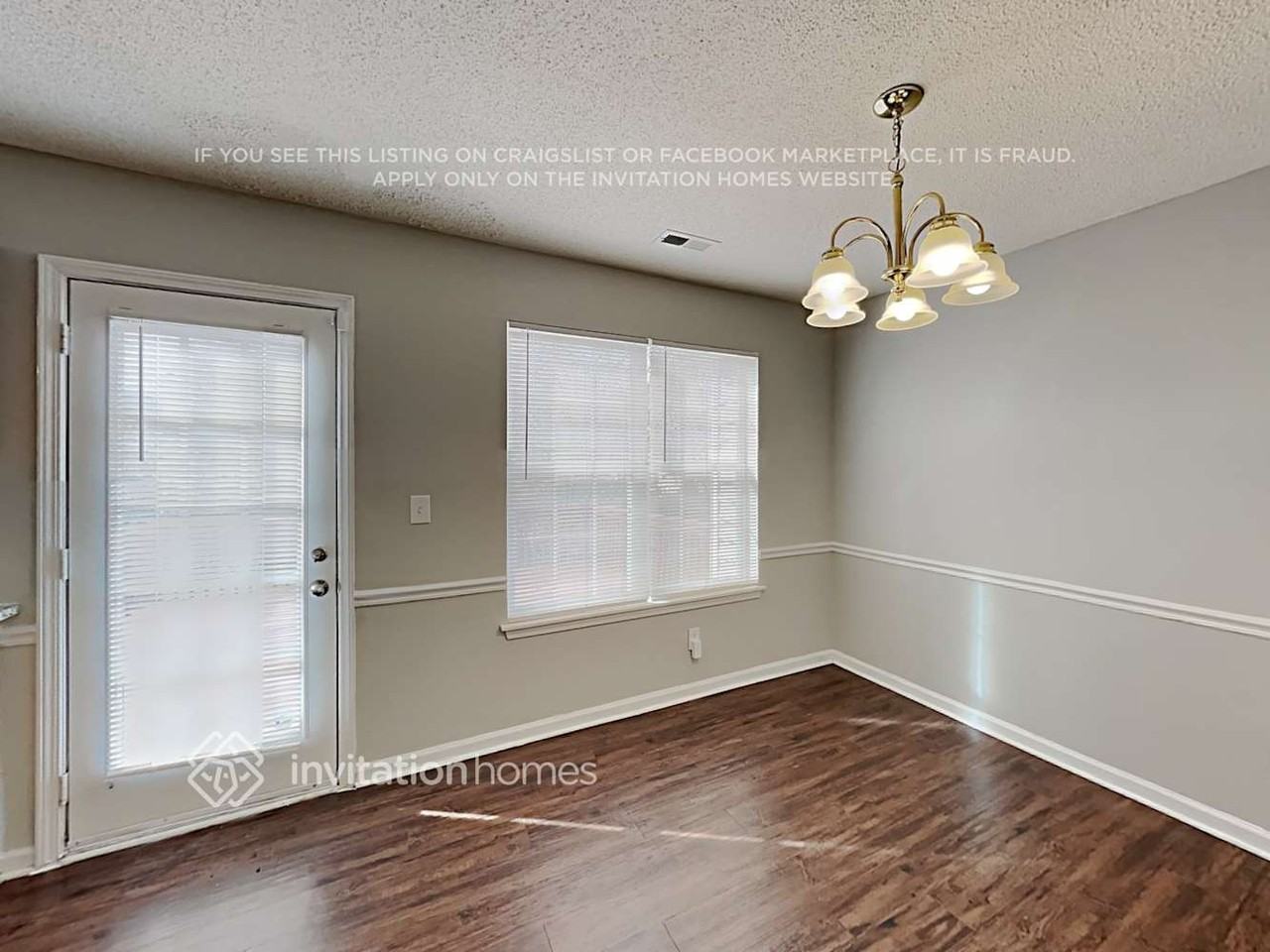 8643 Bodkin Ct - Photo 3 of 20