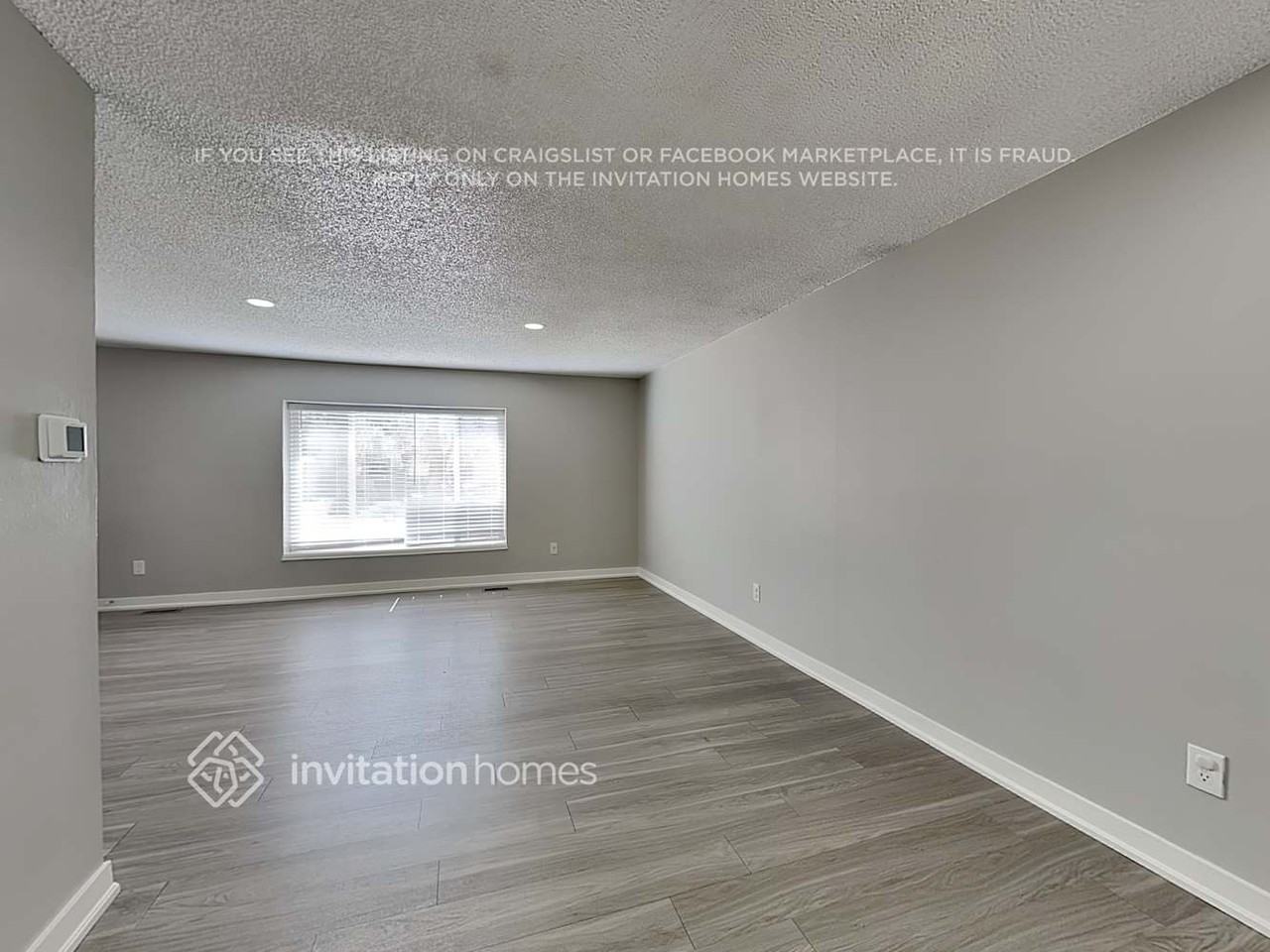 18623 E Lehigh Ave - Photo 5 of 24