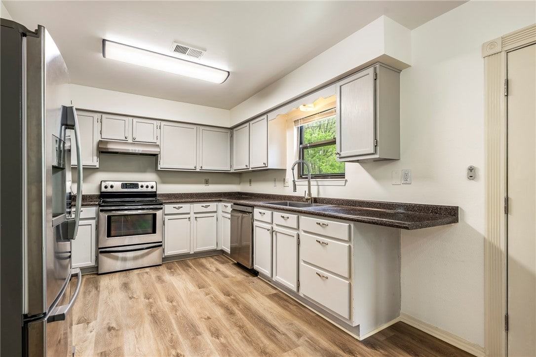 9 Hartlepool Dr - Photo 6 of 23