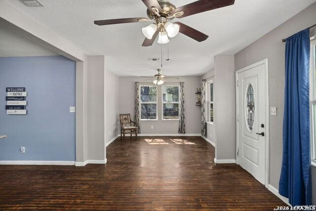 1530 Sw 19th St - Photo 5 of 26