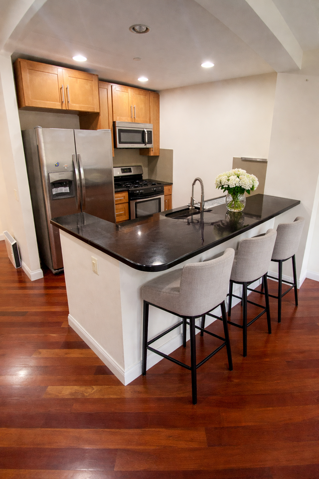 151 Carroll St Apt 4b - Photo 4 of 21