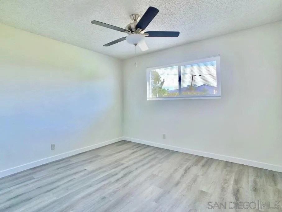 1496 Oakdale Ave Apt 2 - Photo 4 of 7