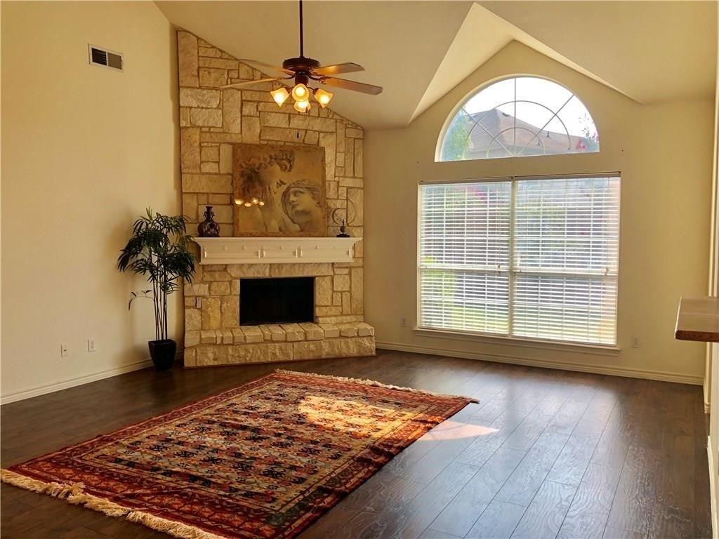 11712 Pheasant Creek Dr - Photo 2 of 22