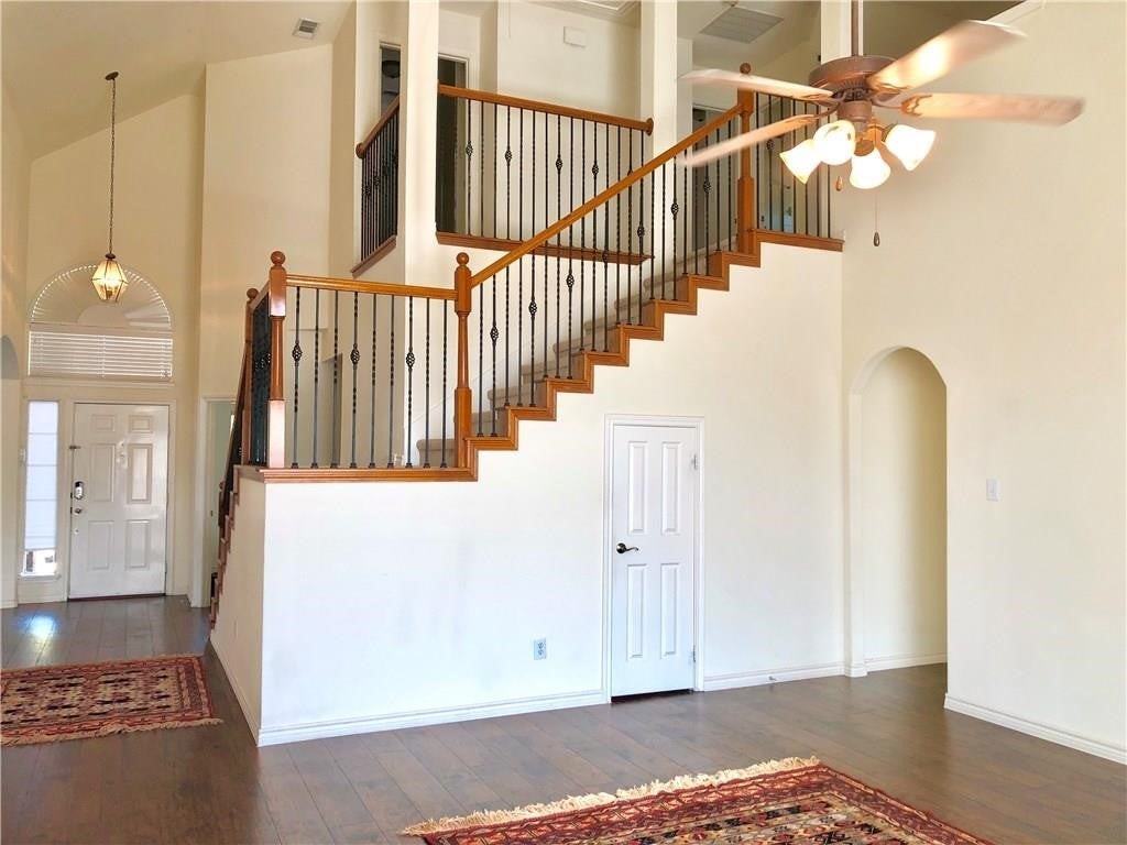 11712 Pheasant Creek Dr - Photo 6 of 22