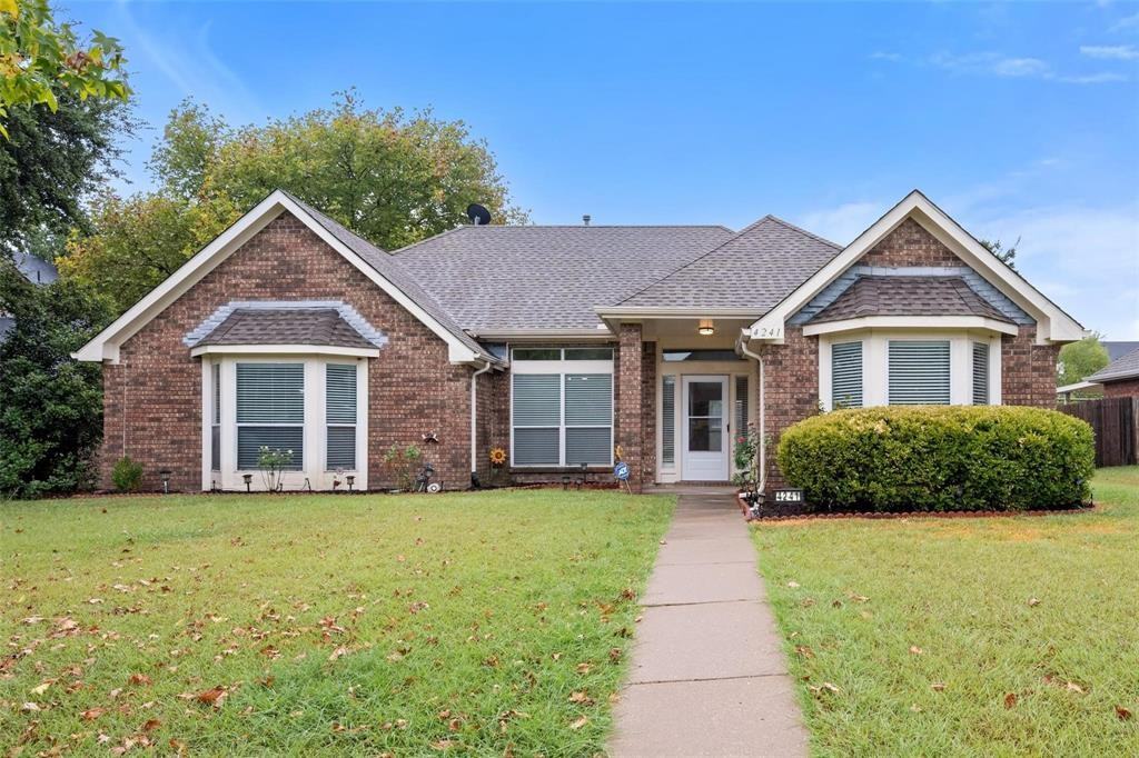 4241 Briar Hill Dr - Photo 2 of 33