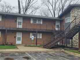 1910 W Hatherleigh Ct Apt 2e - Photo 1 of 1