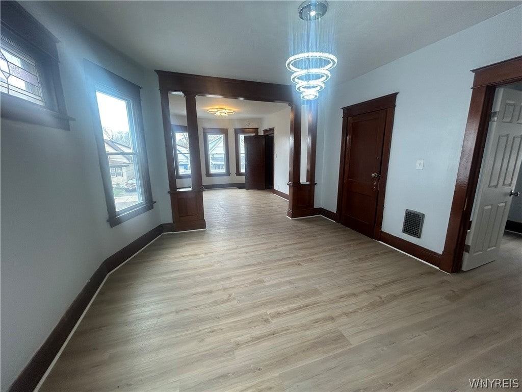 411 Upper Cambridge Avenue - Photo 7 of 14