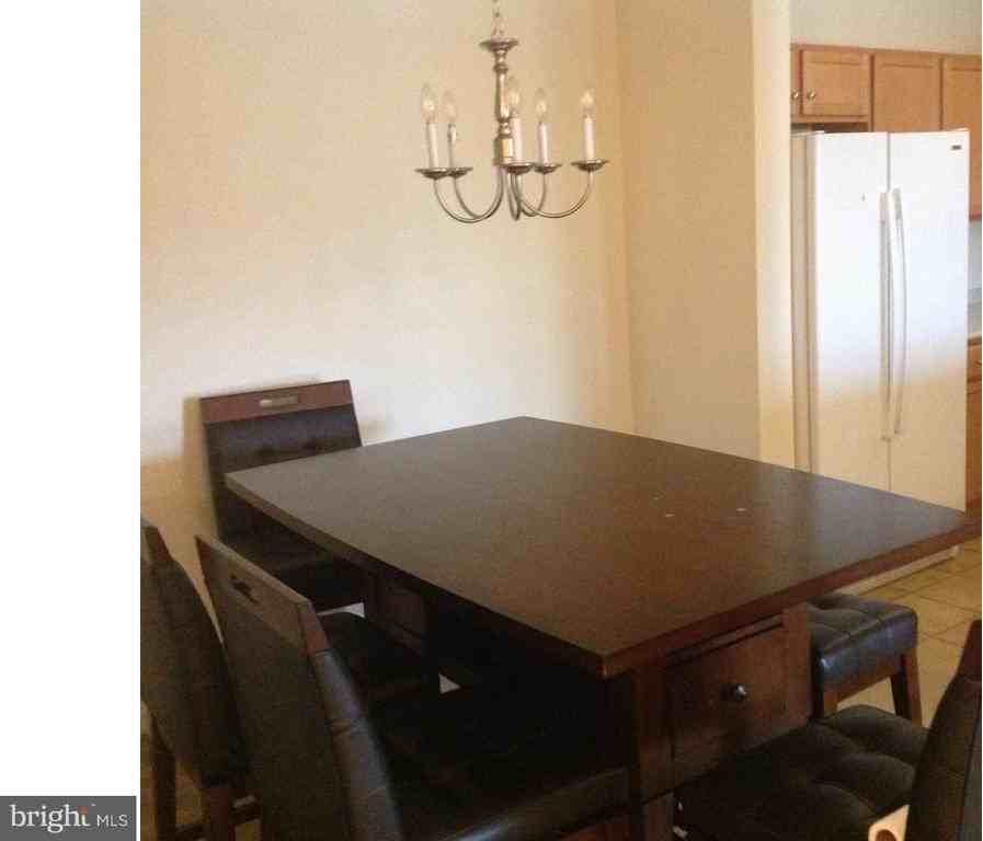 1321 Sierra Dr - Photo 4 of 43