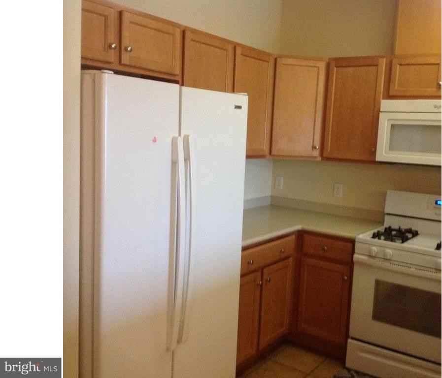 1321 Sierra Dr - Photo 5 of 43