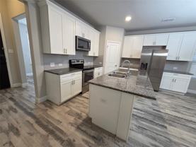 2620 Empire St - Photo 1 of 1