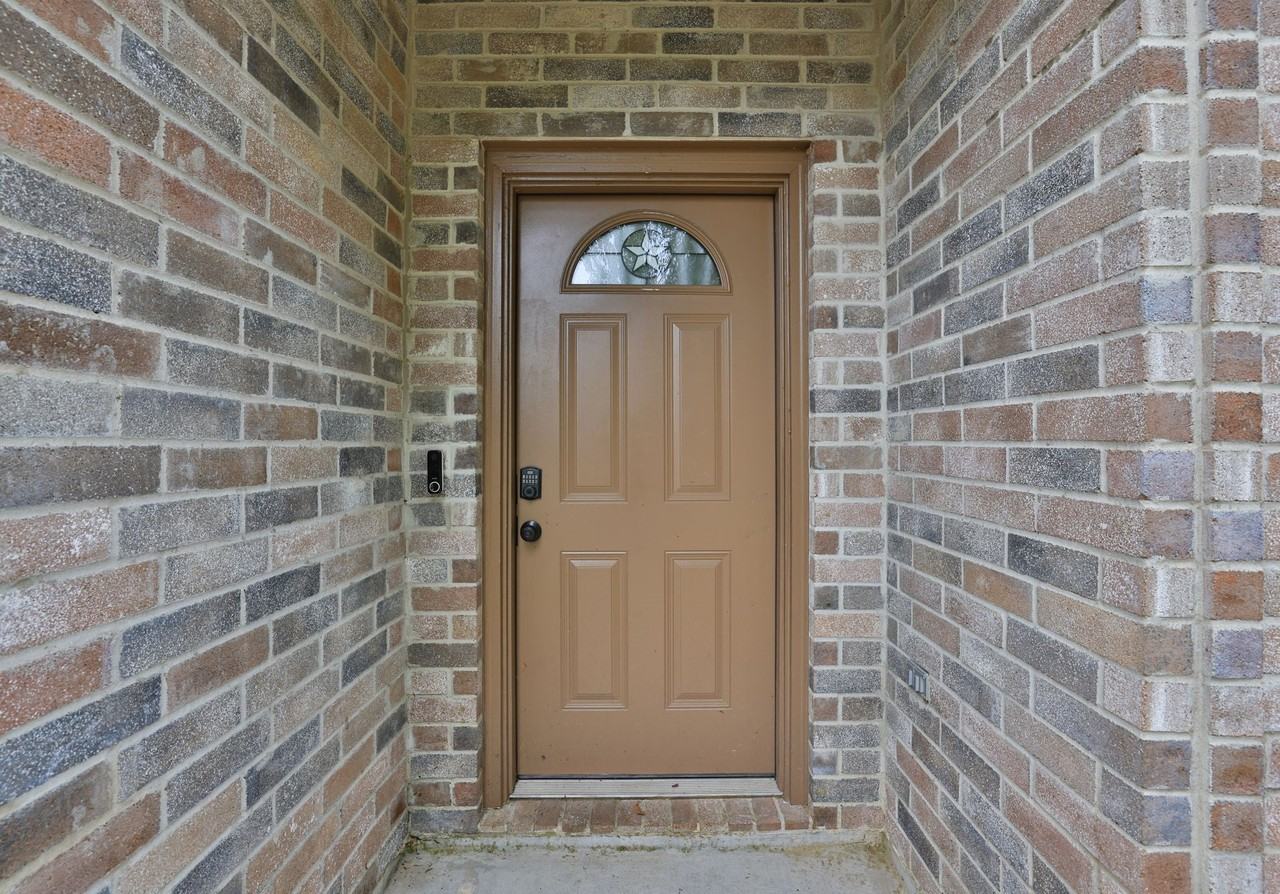 909 Katie Ln - Photo 4 of 39