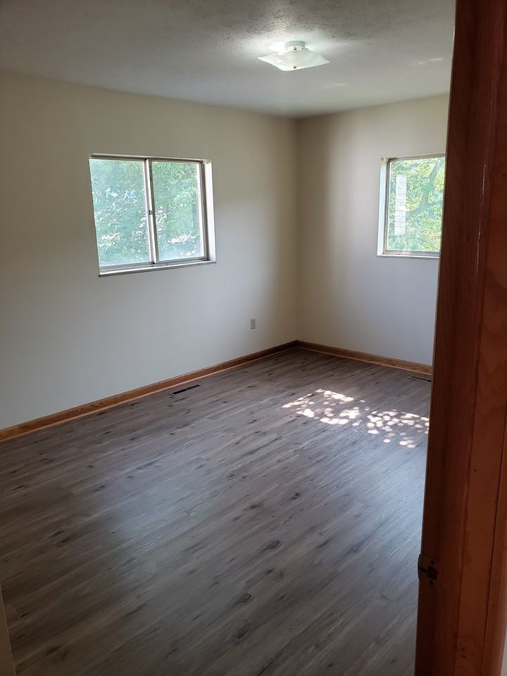 316 Washington St #5 - Photo 7 of 8