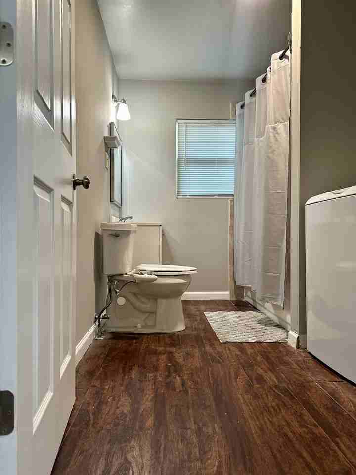 5128 Oak Dr - Photo 7 of 8