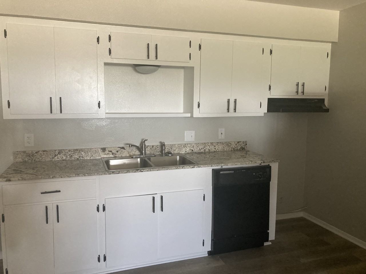 2241 W Burton Rd #96 - Photo 4 of 5