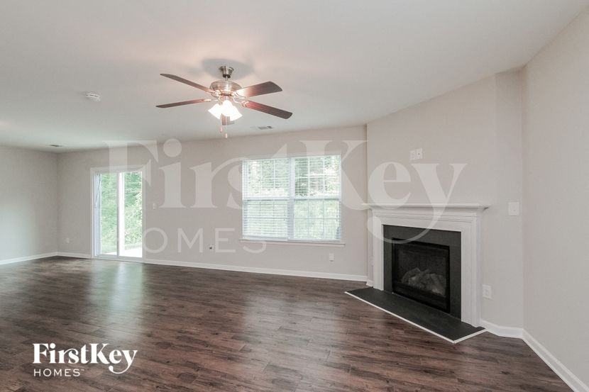 6806 Broad Valley Ct - Photo 4 of 18