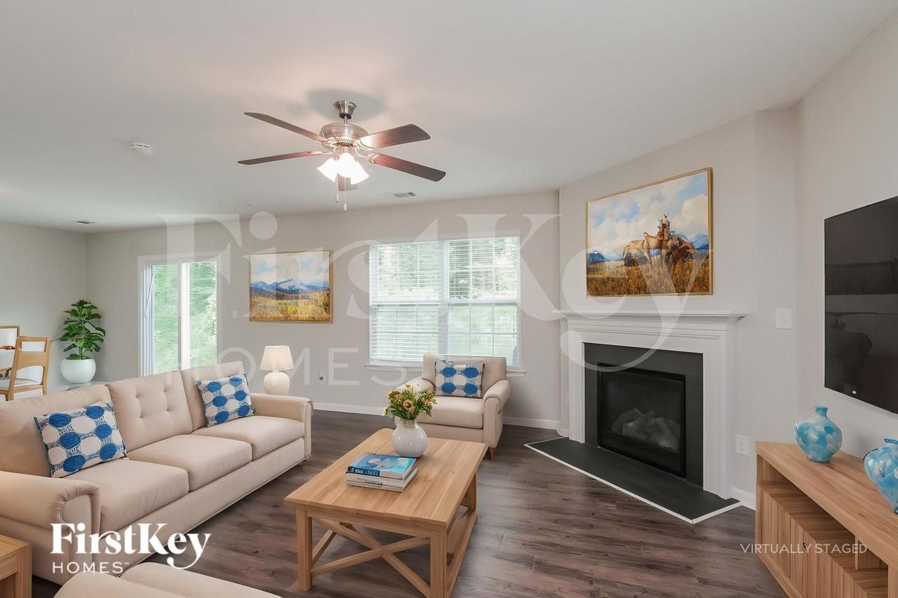 6806 Broad Valley Ct - Photo 5 of 18