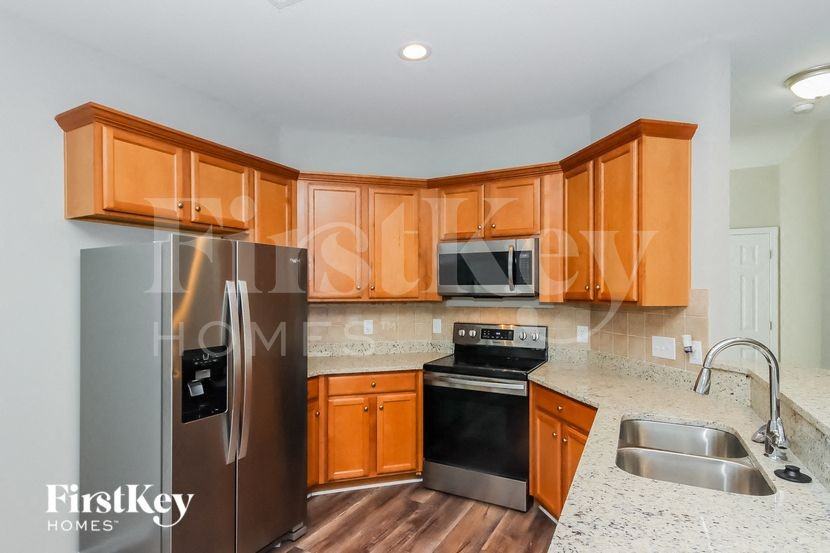 105 Meandering Way Ln - Photo 6 of 15