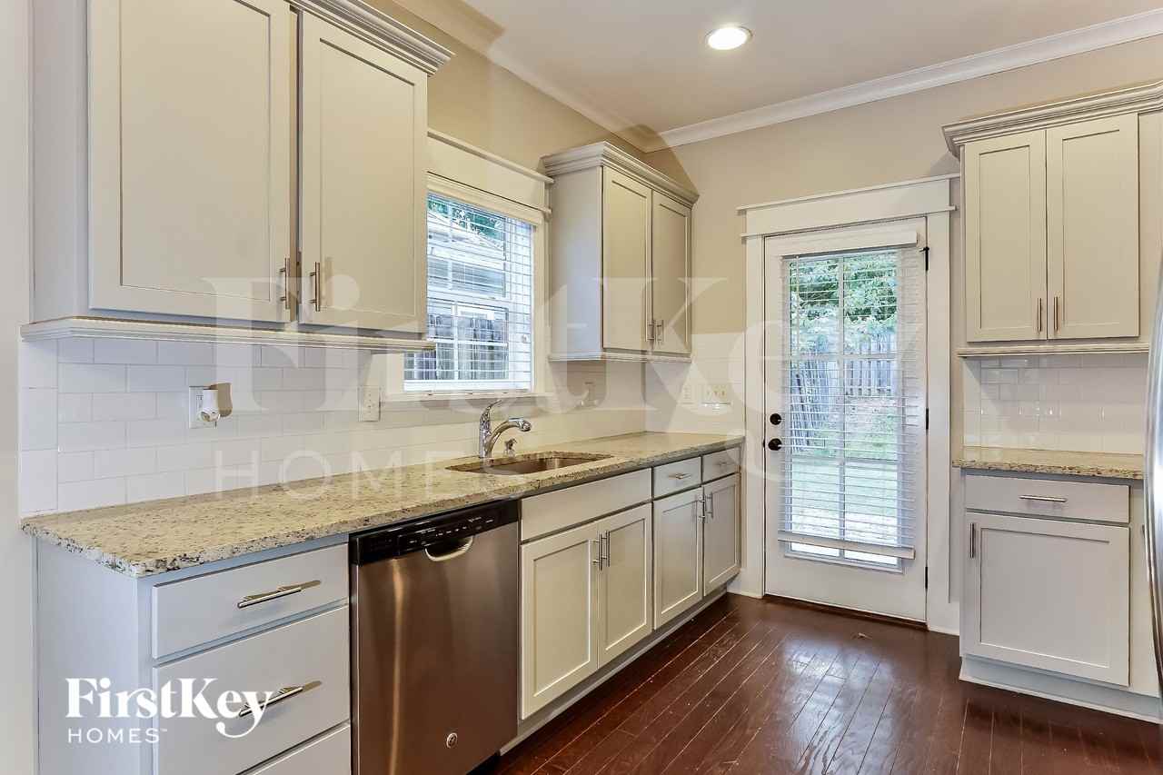 2884 Montevallo Park Rd - Photo 7 of 15