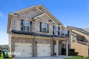 featured image of 919 Sublime Trl